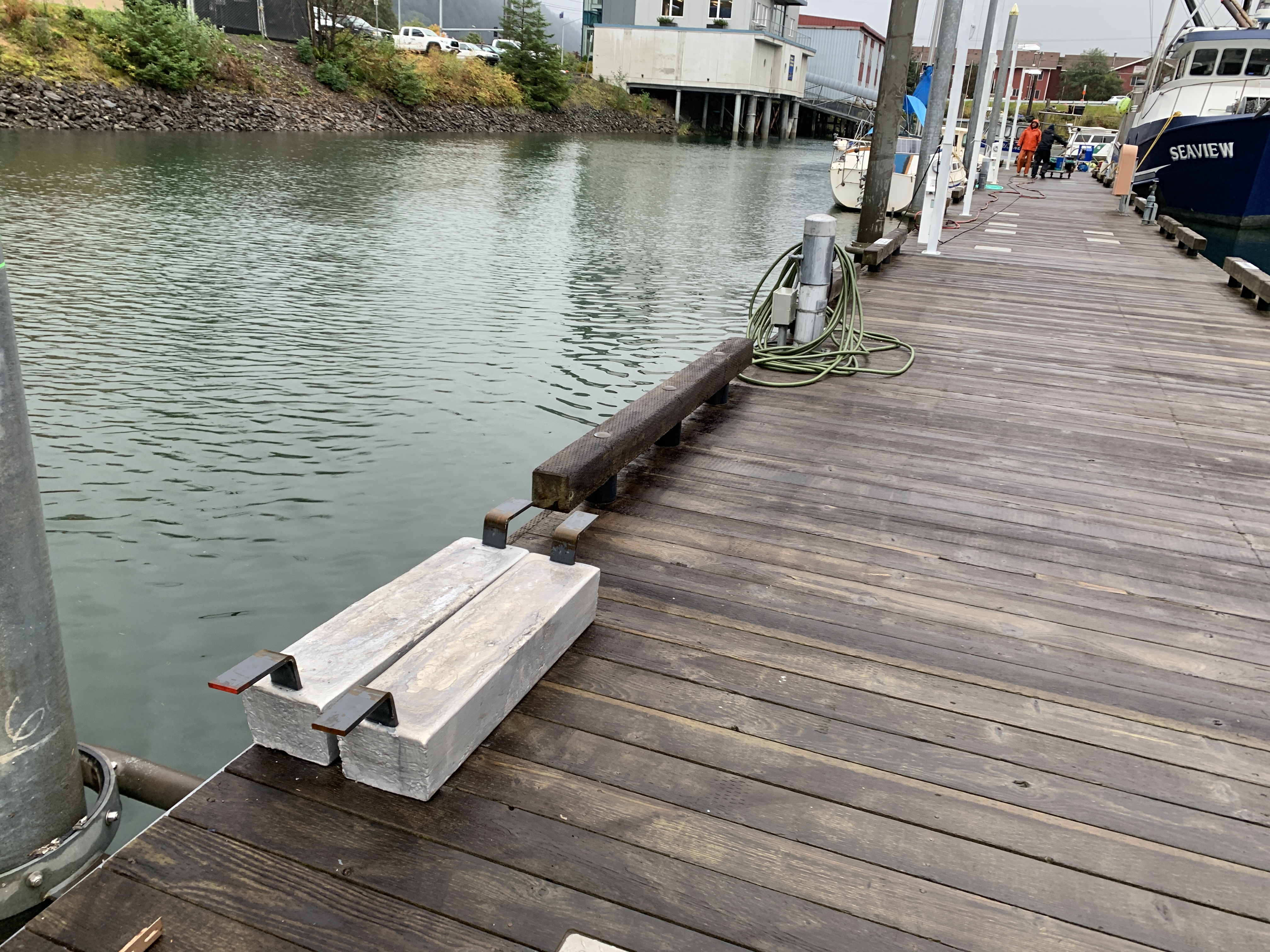 Anodes staged by each pile.